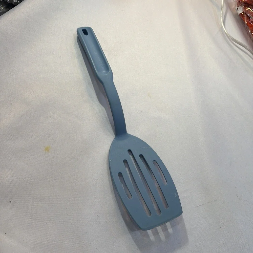 Pampered Chef VTG Blue Nylon Slotted Spatula Turner ‎ Heat Resistant 13